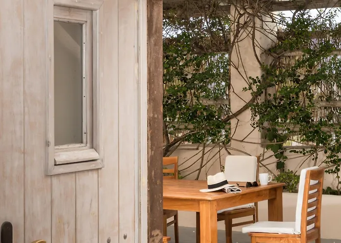 Kisiris Imerovigli (Santorini)