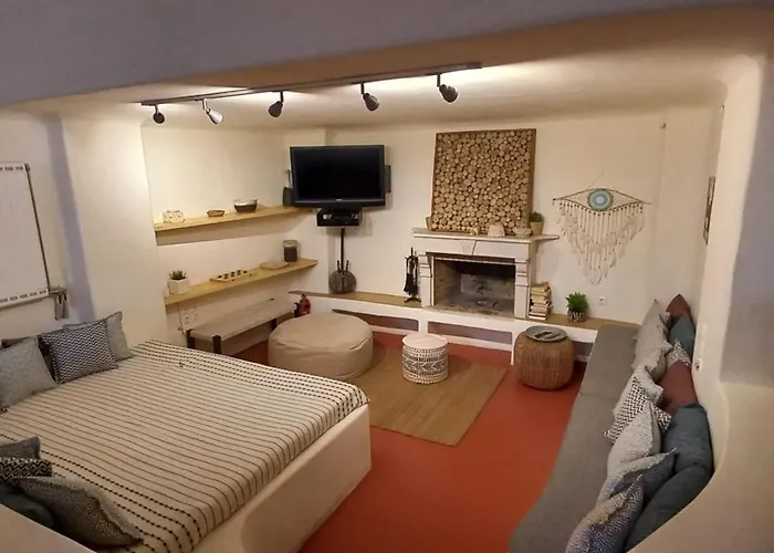 Kisiris Villa Imerovigli (Santorini)