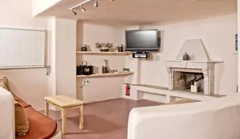 Villa Kisiris *