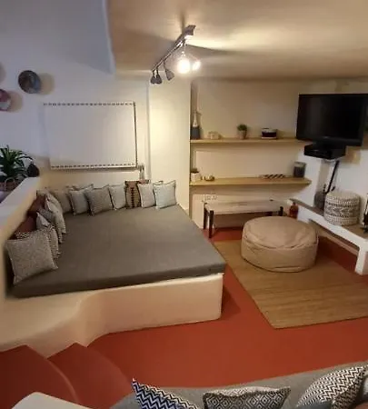 Kisiris Villa Imerovigli (Santorini)