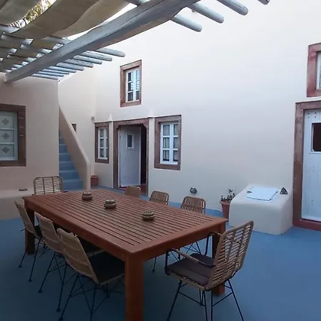 Kisiris Villa