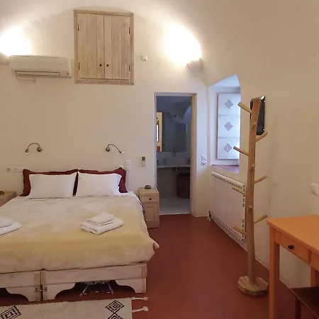 Villa Kisiris Imerovigli (Santorini)