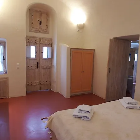 Villa Kisiris Imerovigli (Santorini)