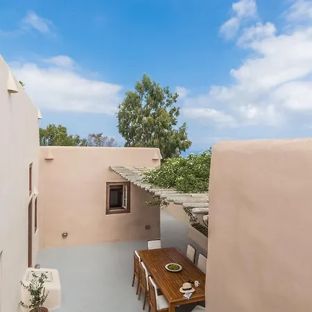 Kisiris Villa