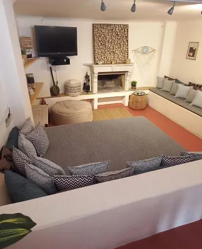 Kisiris * Imerovigli (Santorini)