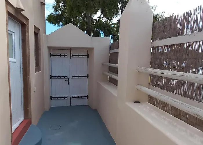 Kisiris * Imerovigli (Santorini)