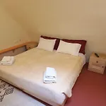 Kisiris Vila
