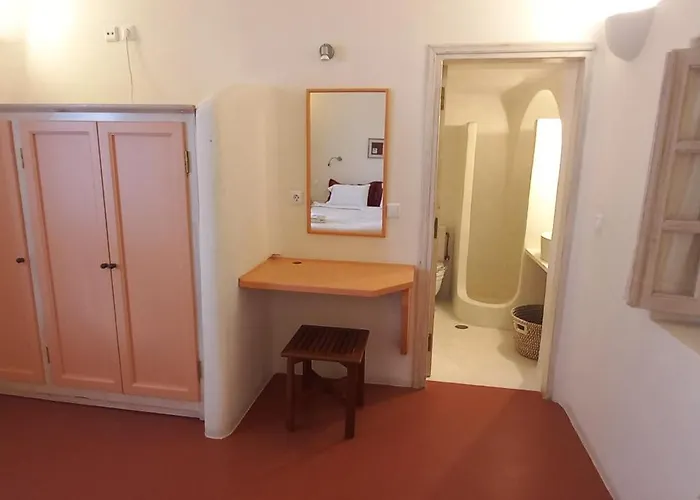 Vila Kisiris Imerovigli (Santorini)