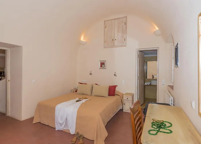 Kisiris Imerovigli (Santorini)